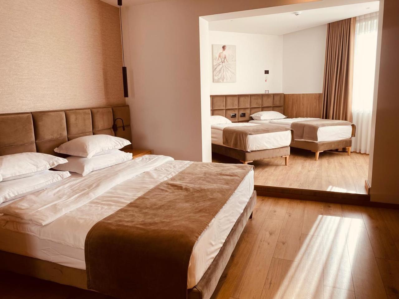 Sibb Hotel Tirana Exteriér fotografie